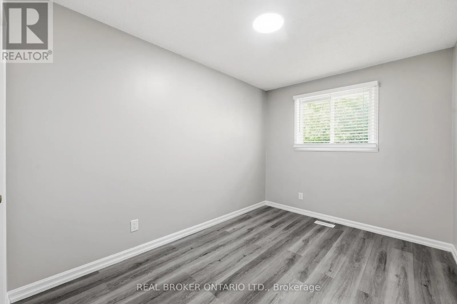 42 TERRACE AVENUE