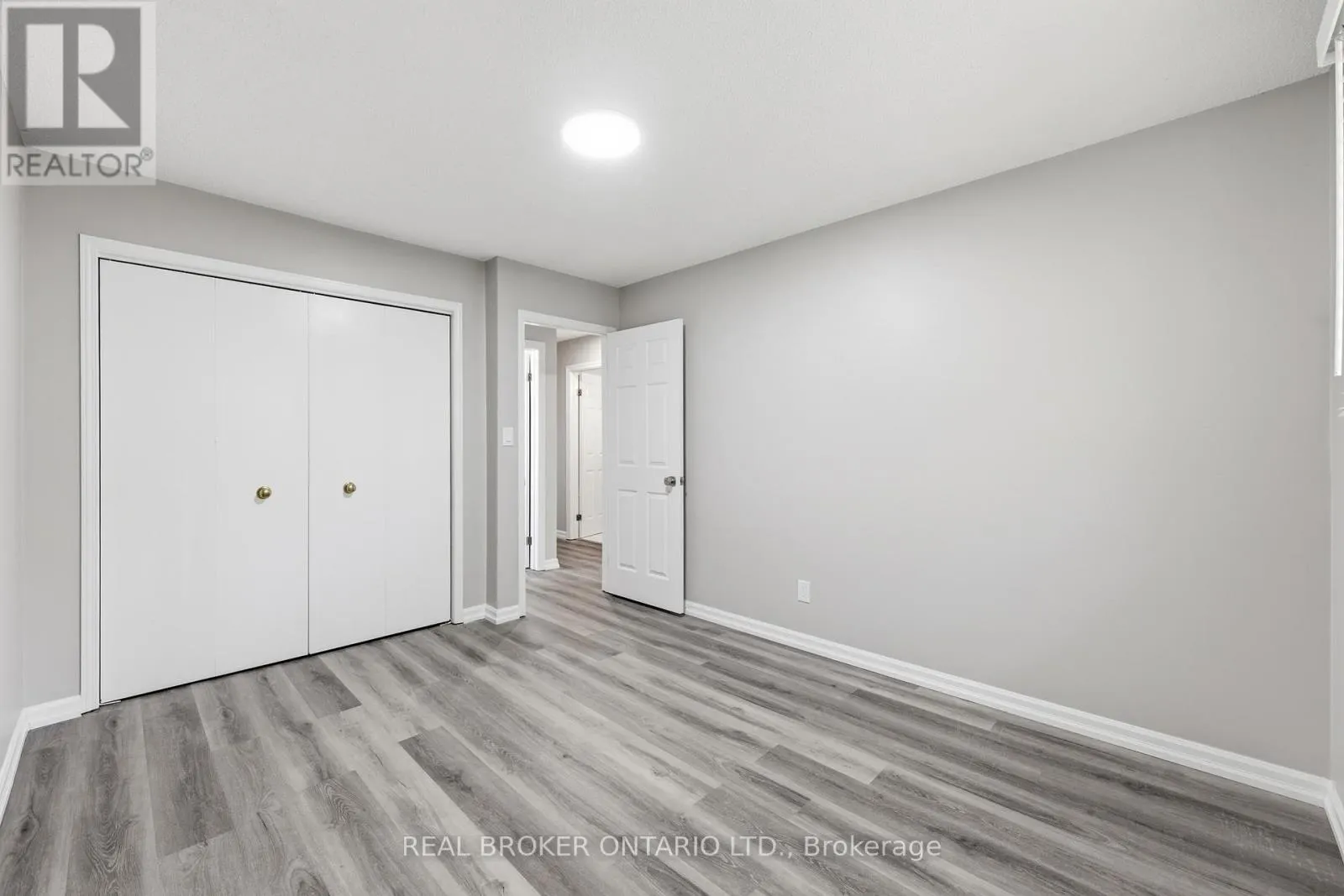 42 TERRACE AVENUE