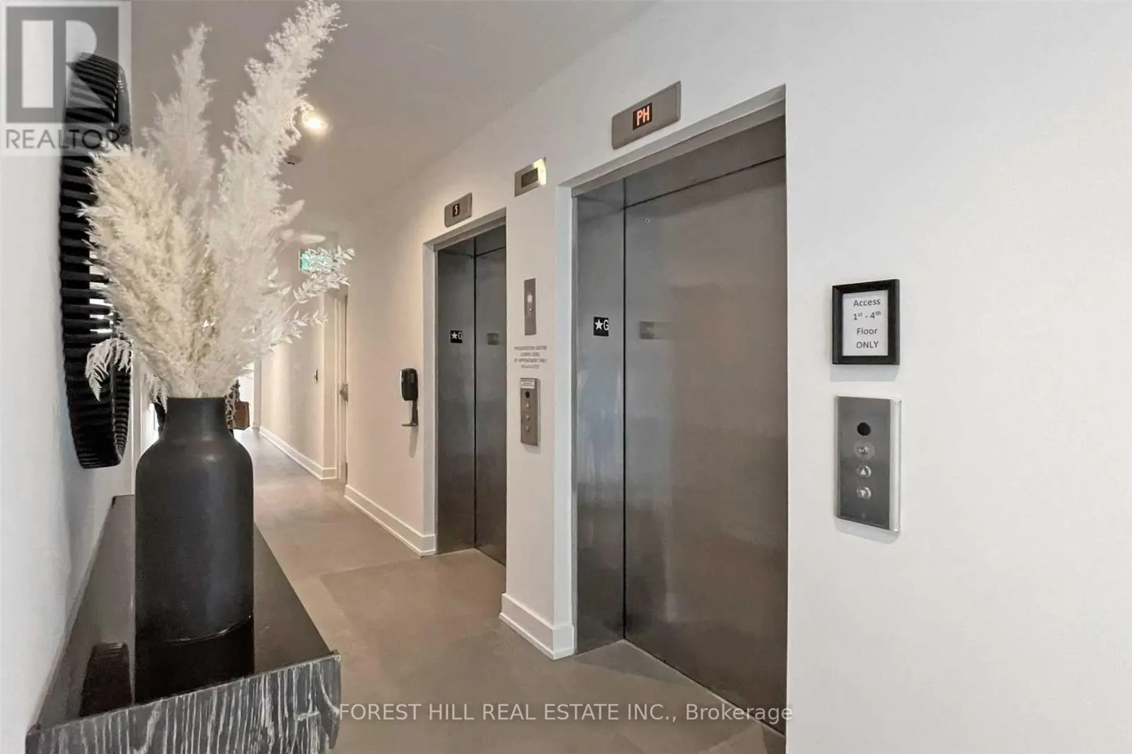 109 - 120 CARRICK TRAIL