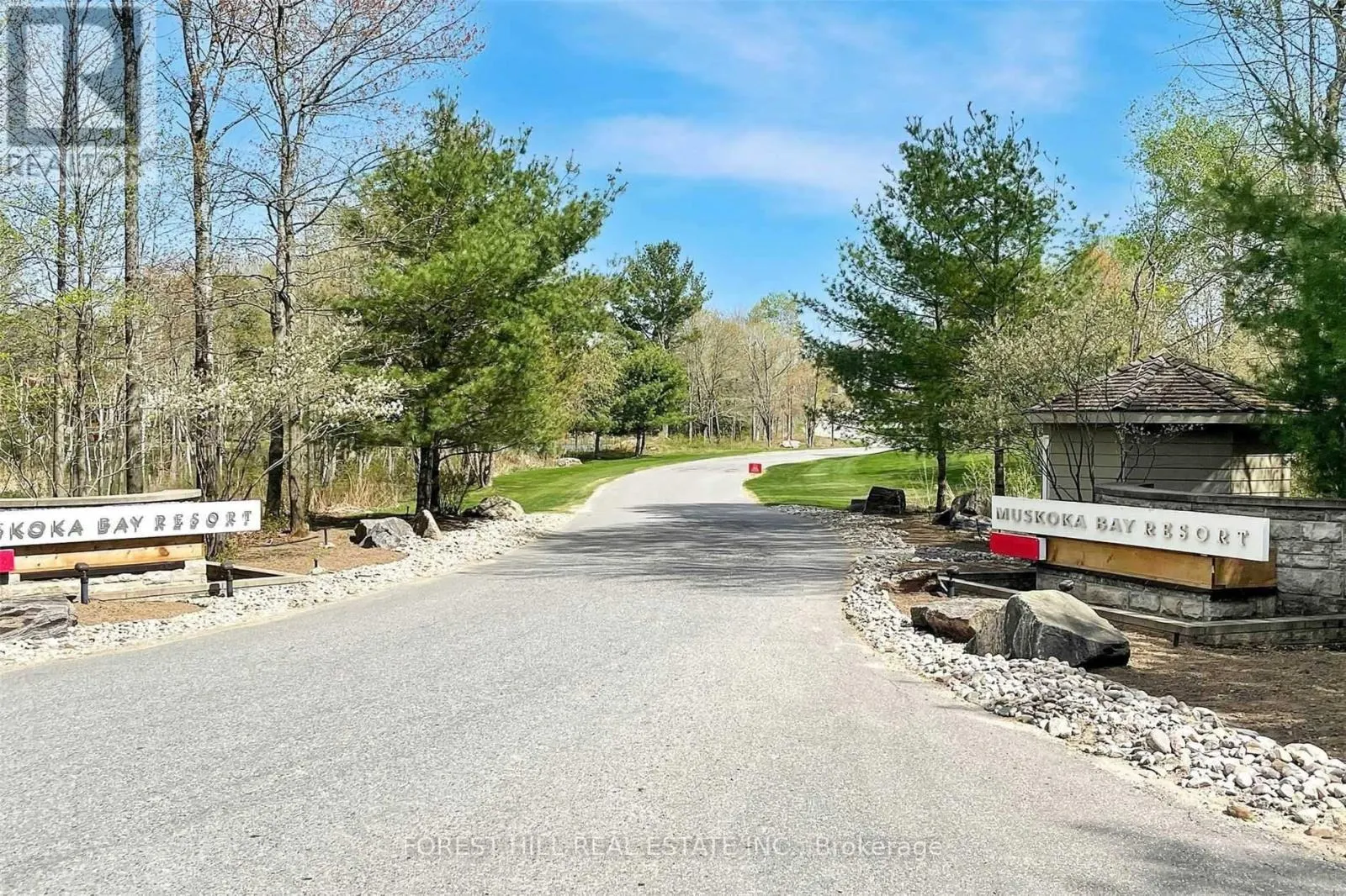 109 - 120 CARRICK TRAIL