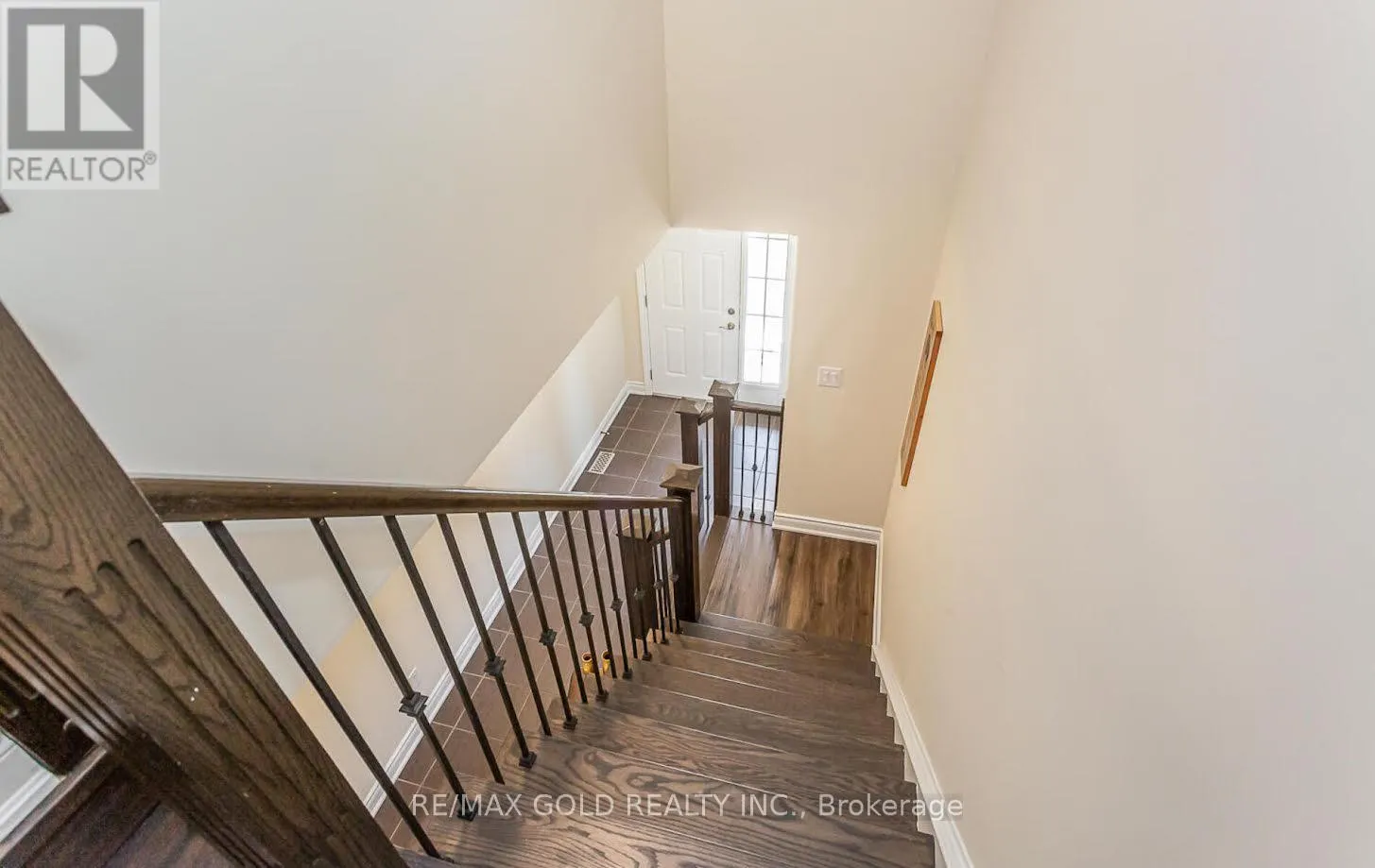 199 SUMMIT RIDGE DRIVE