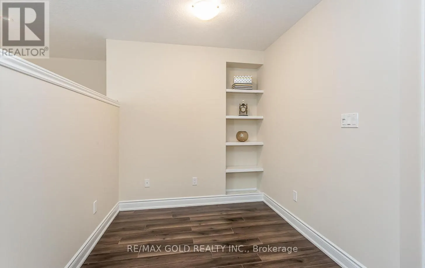 199 SUMMIT RIDGE DRIVE
