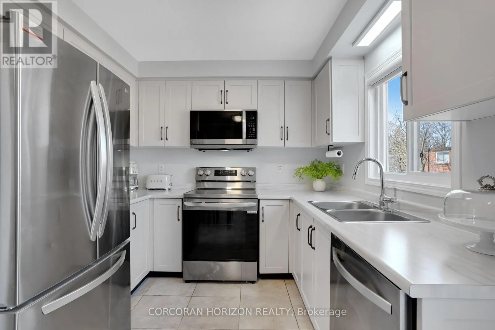 91 - 750 LAWRENCE STREET