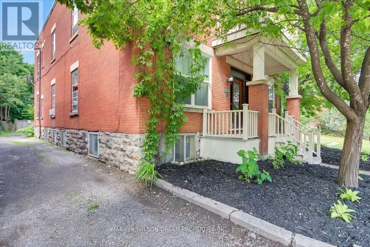 152 GOULBURN AVENUE