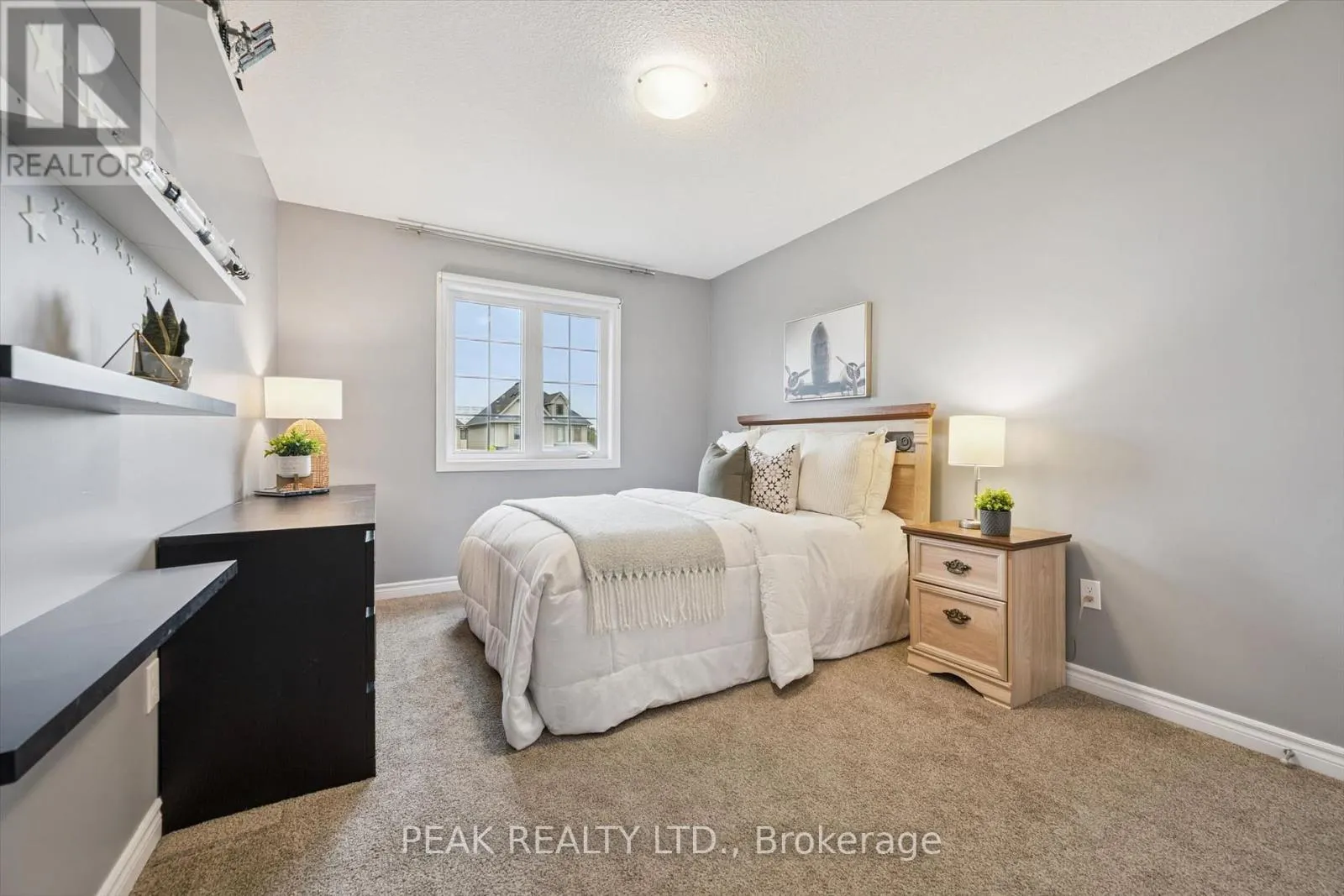 335 FINORO CRESCENT