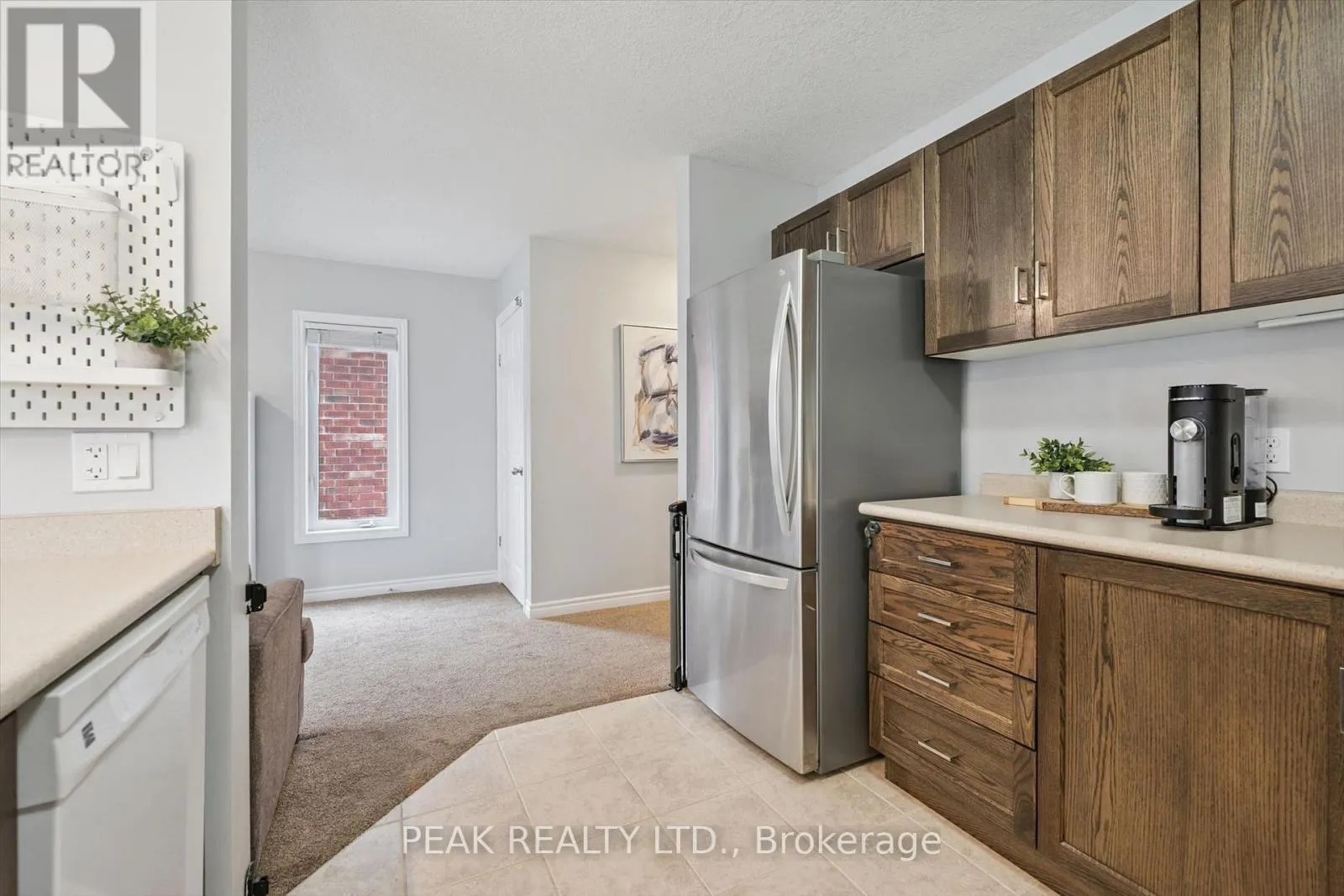 335 FINORO CRESCENT