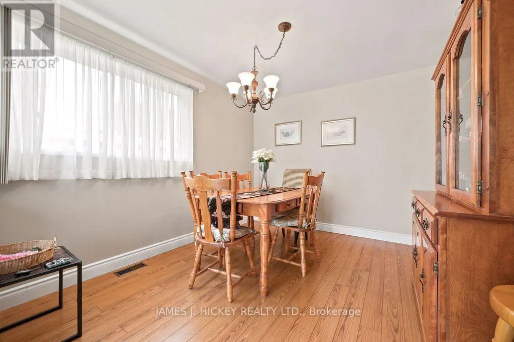 80 FRONTENAC CRESCENT