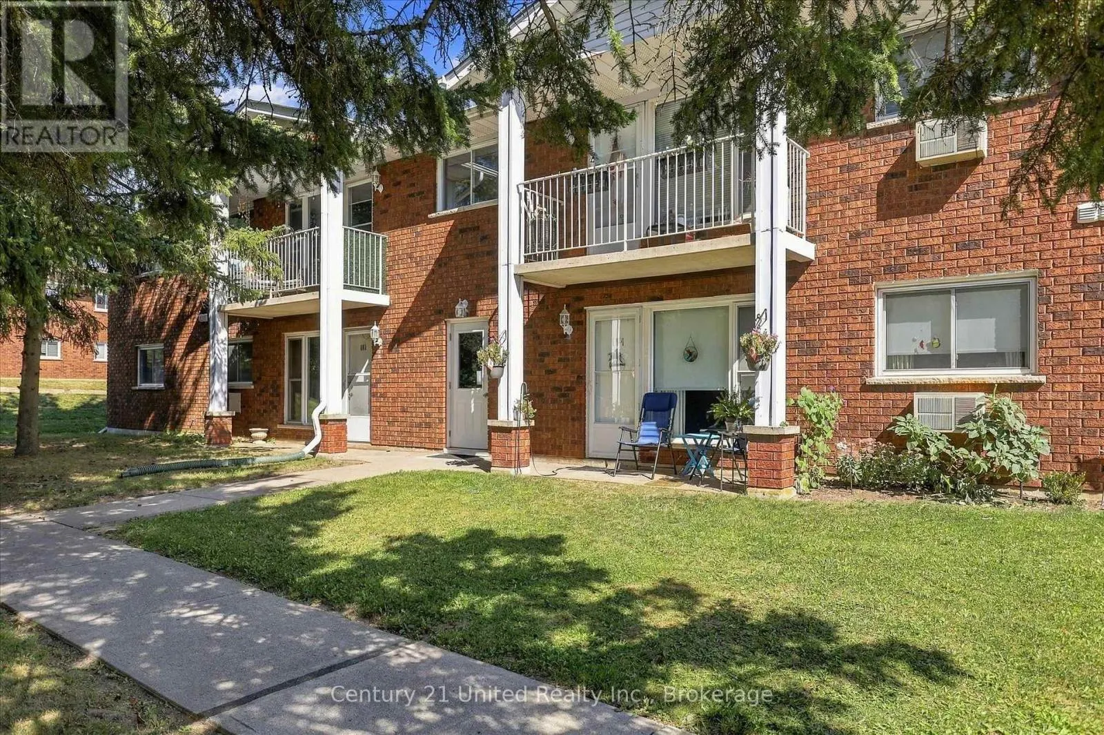 202 - 2406 MOUNTLAND DRIVE #202