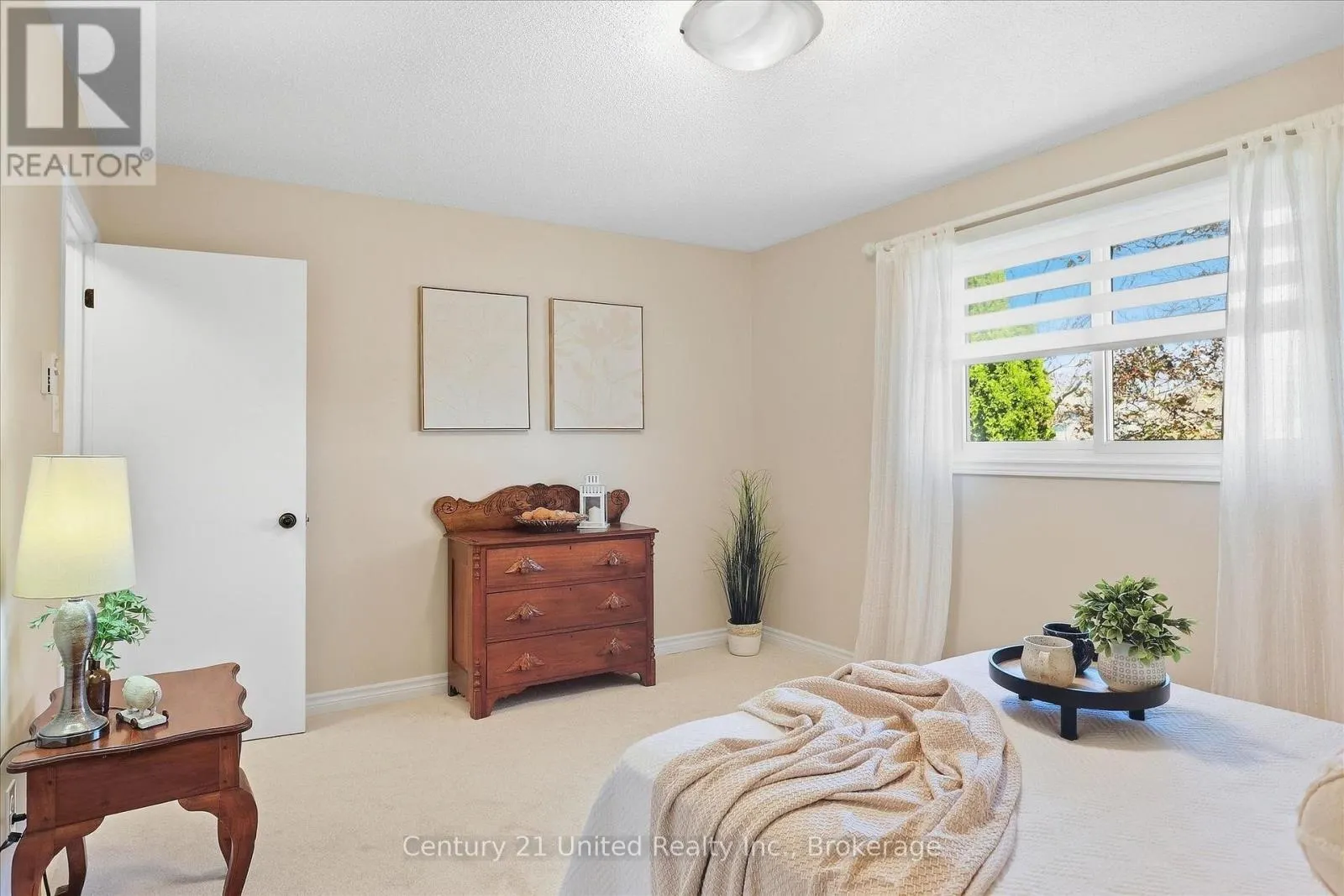 202 - 2406 MOUNTLAND DRIVE #202
