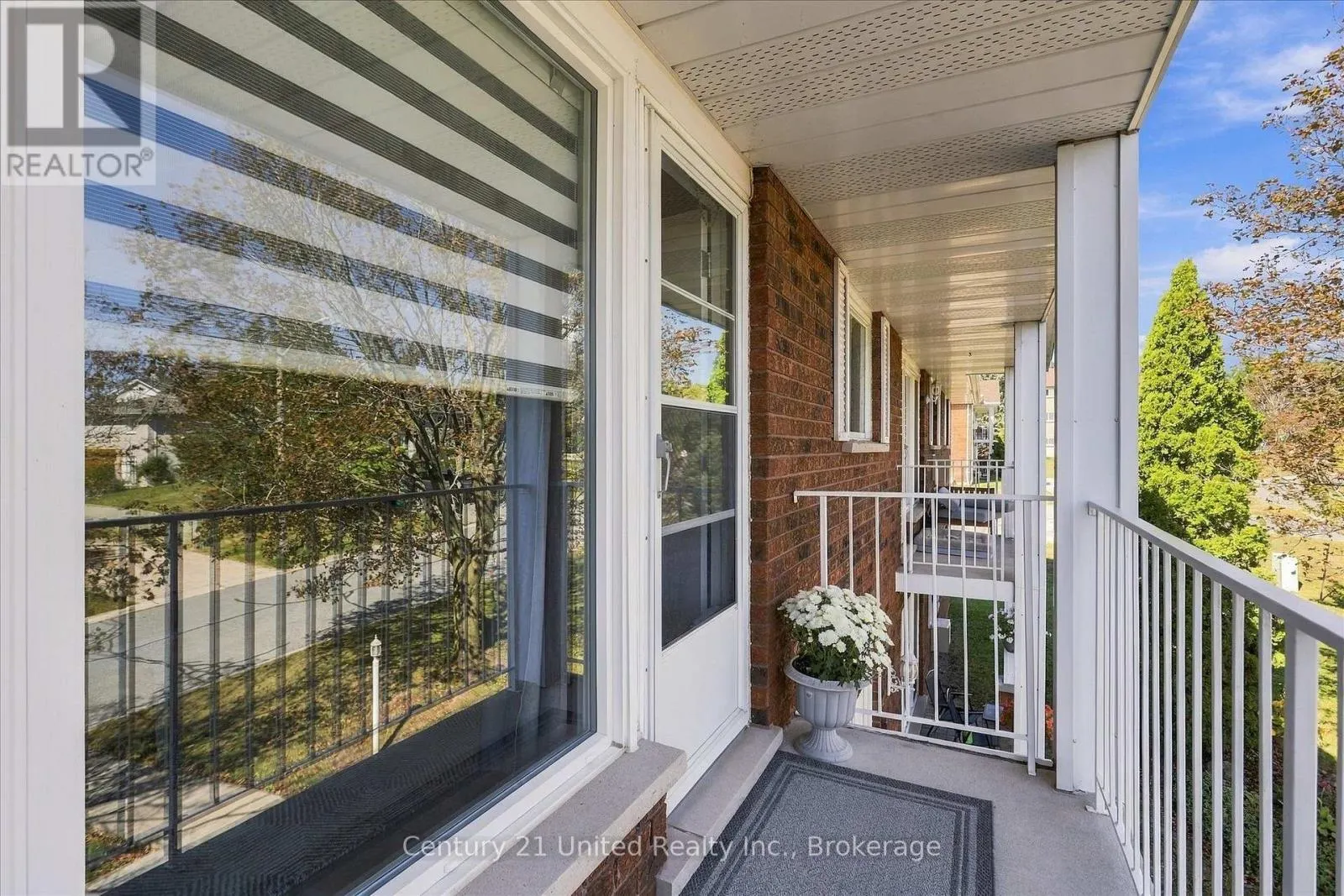 202 - 2406 MOUNTLAND DRIVE #202
