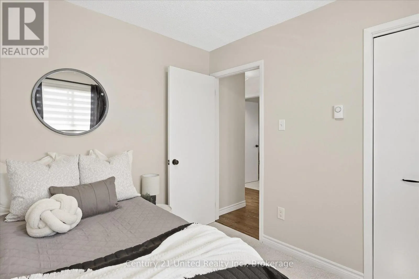 202 - 2406 MOUNTLAND DRIVE #202