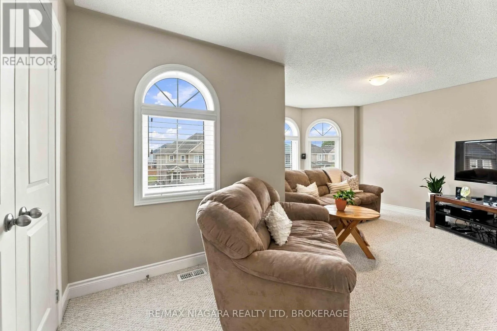 15 FOX GRAPE ROAD