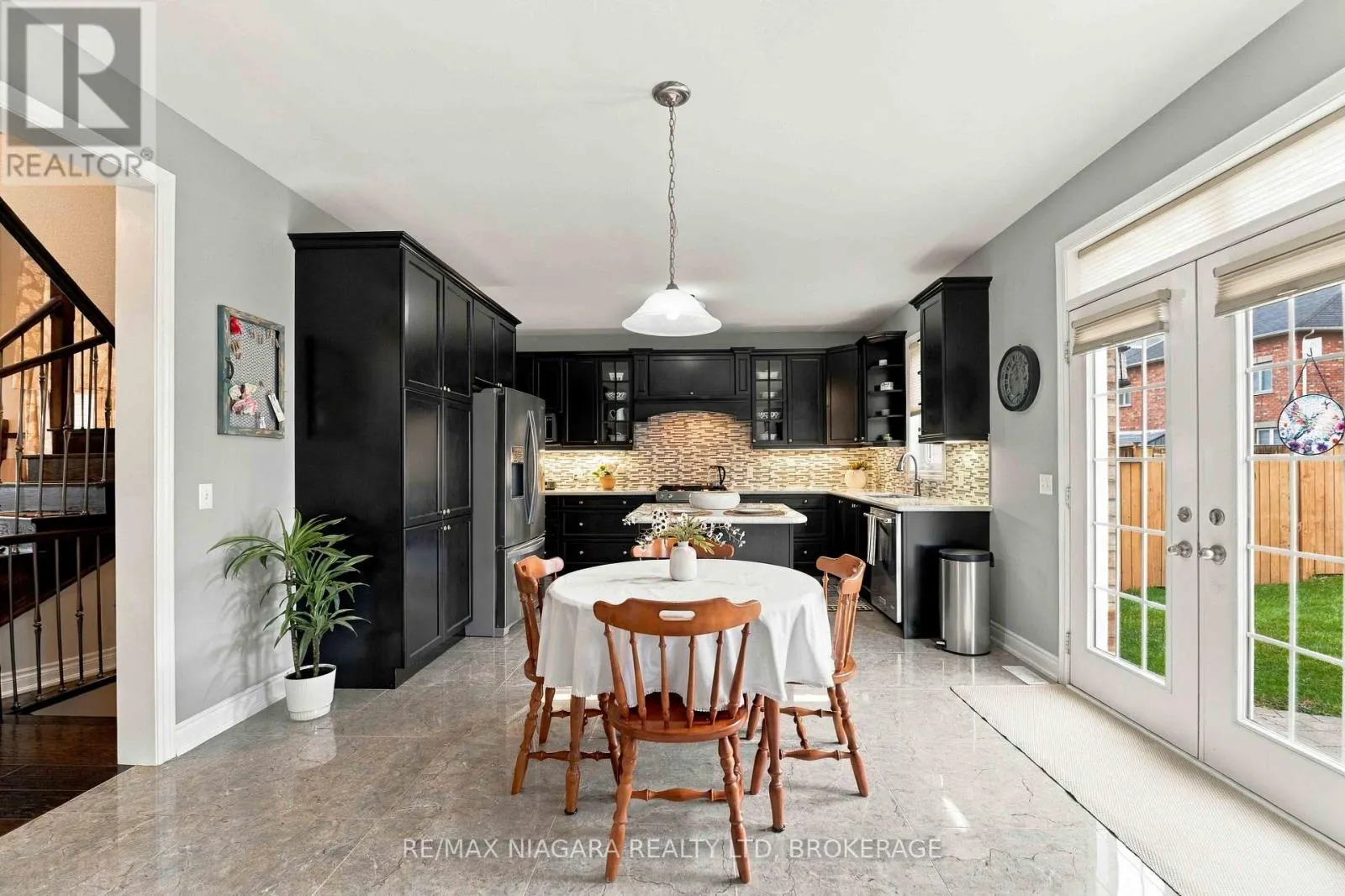 15 FOX GRAPE ROAD