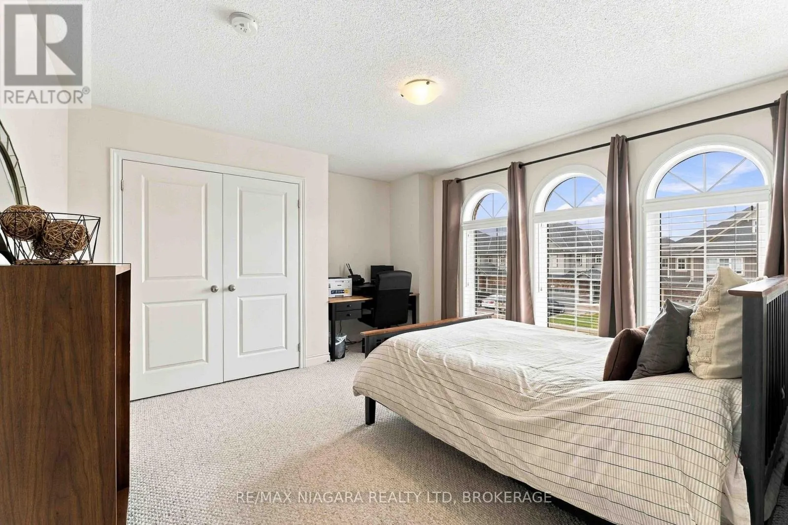 15 FOX GRAPE ROAD