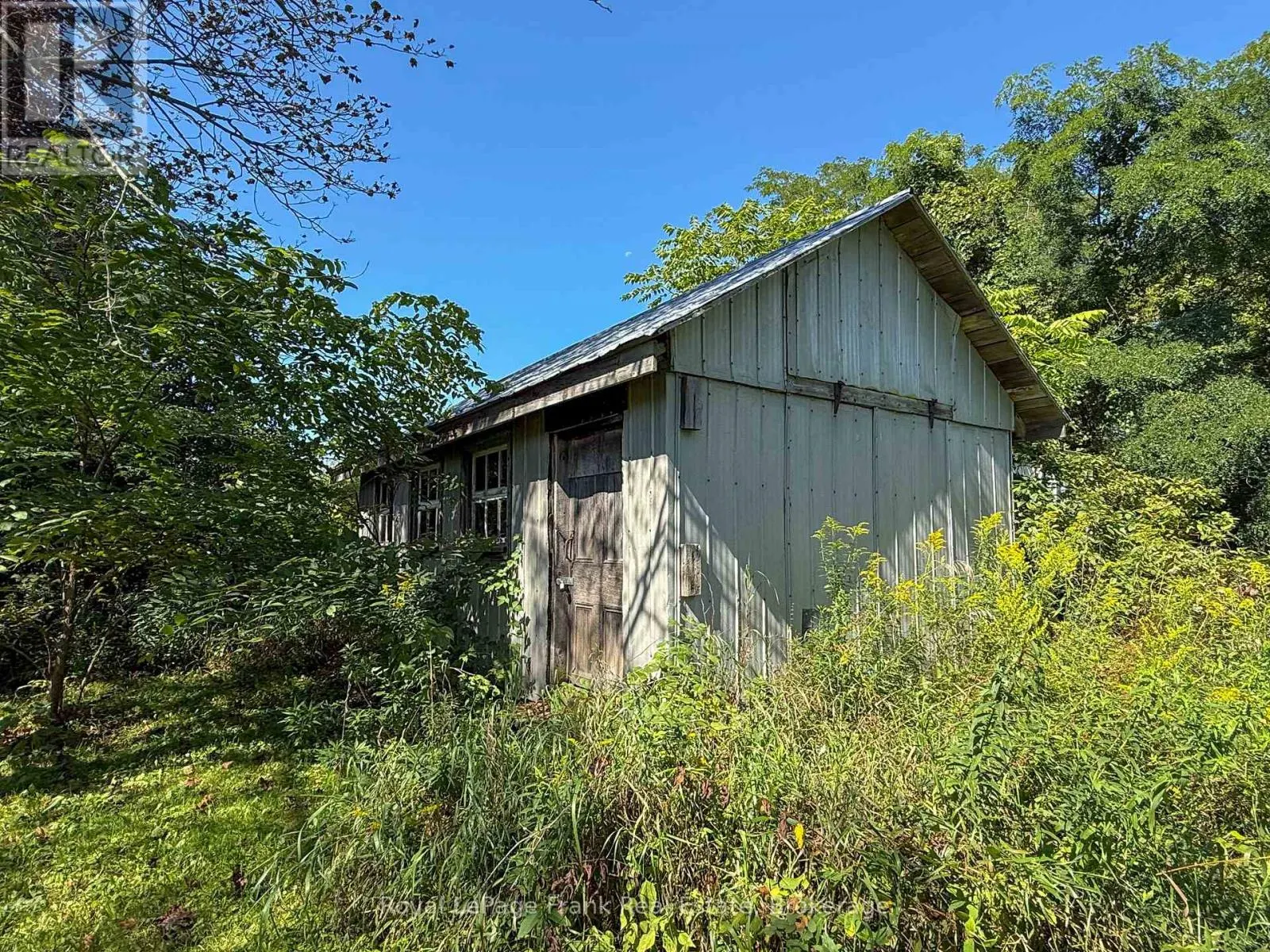 1350 4TH LINE ROAD