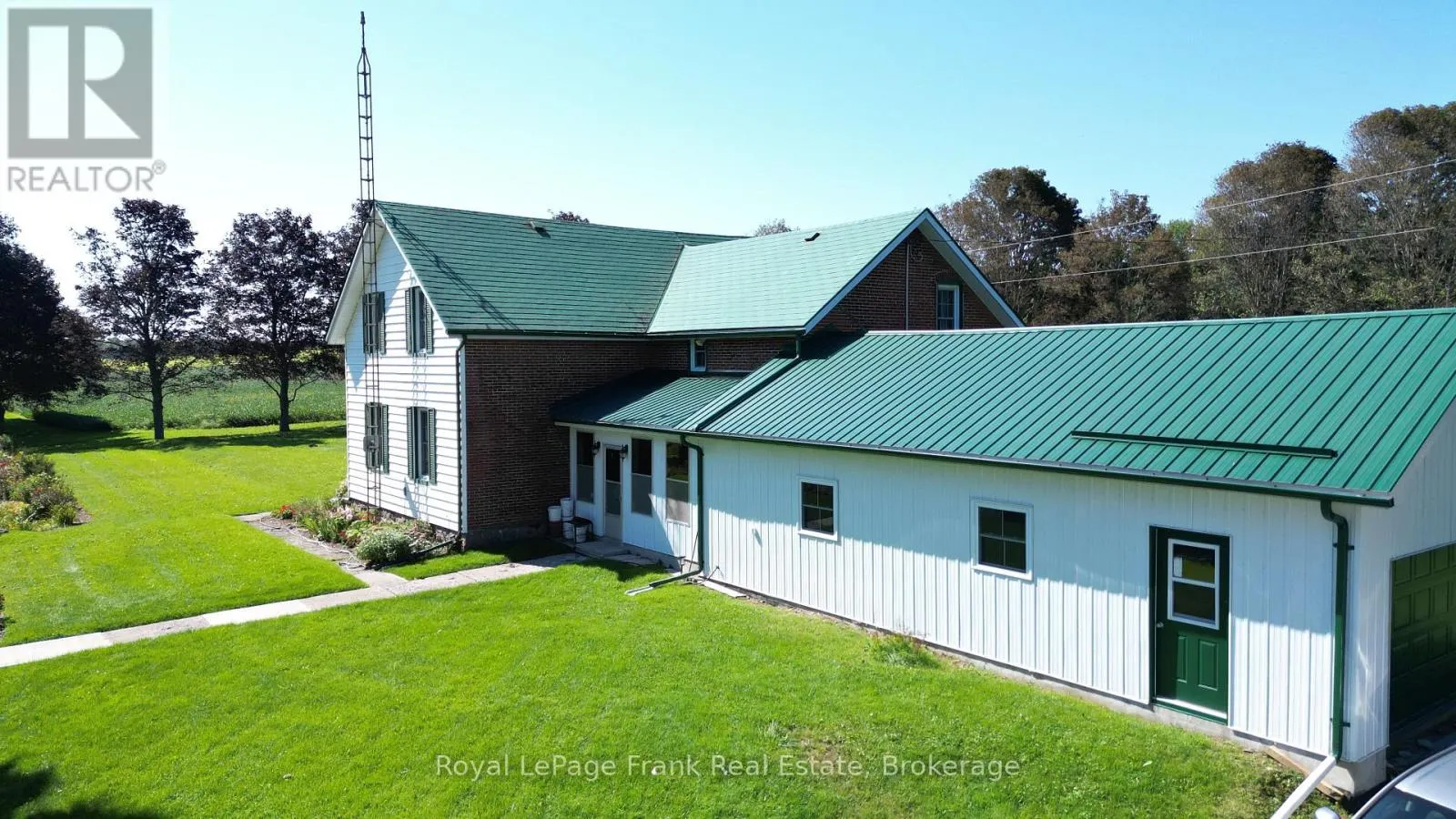 1350 4TH LINE ROAD