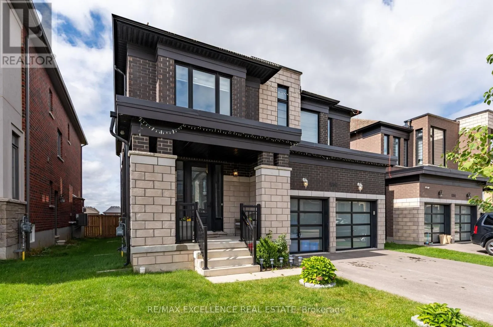 1080 EDINBURGH DRIVE