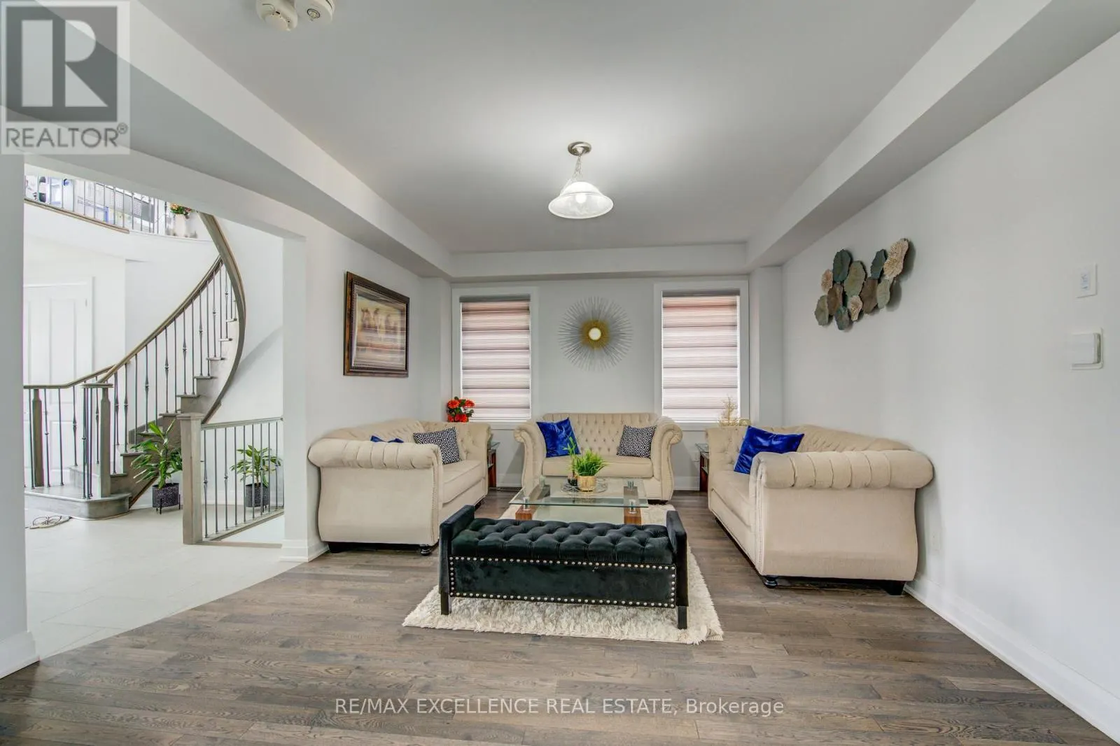 1080 EDINBURGH DRIVE