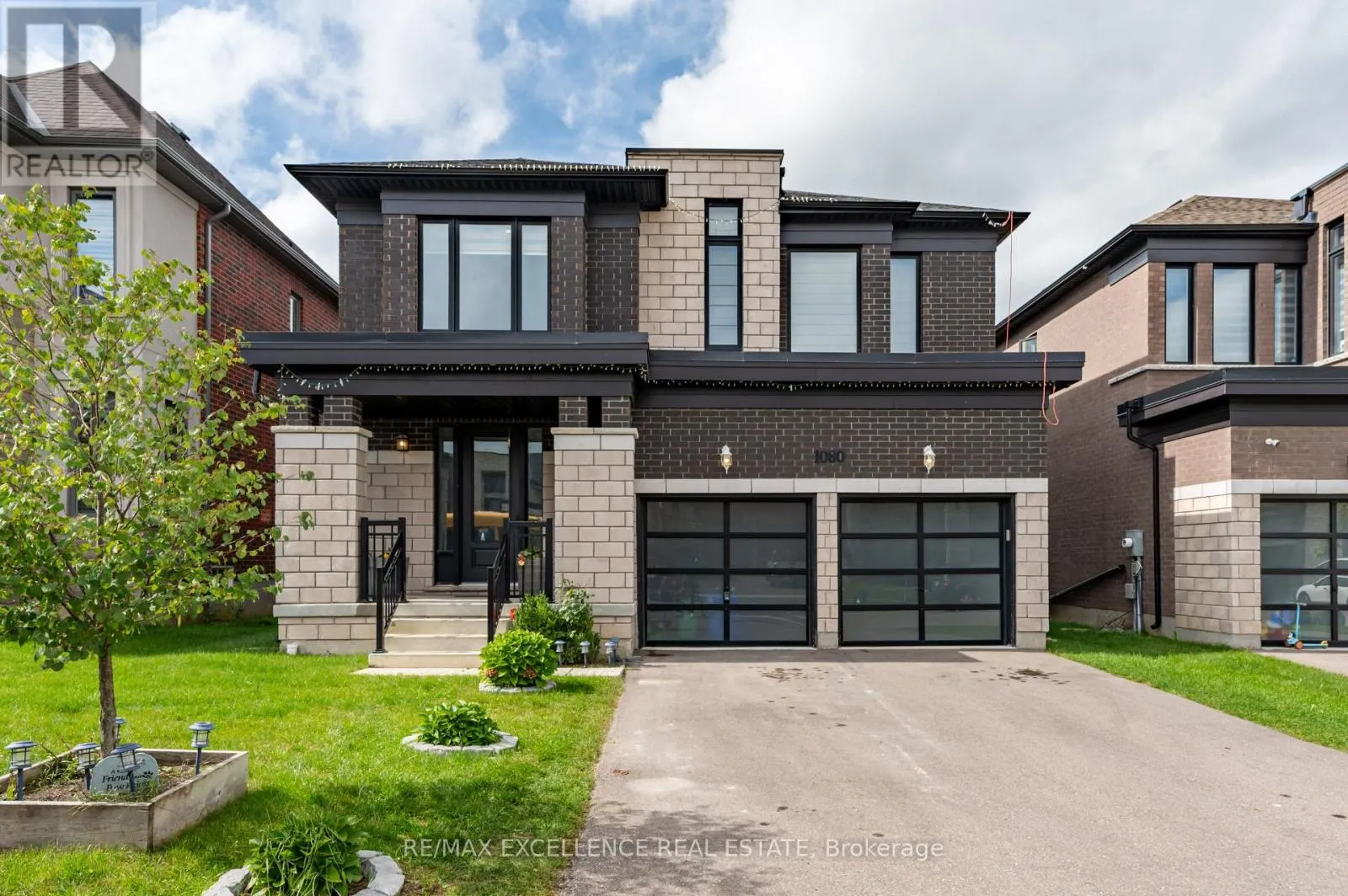1080 EDINBURGH DRIVE