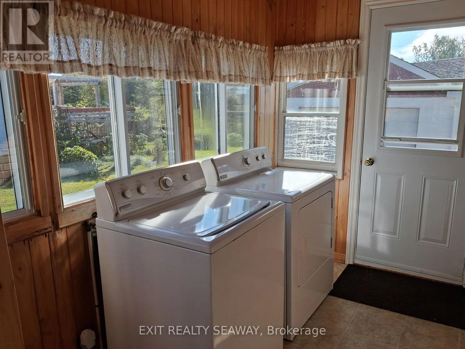 42 SANTA CRUZ DRIVE