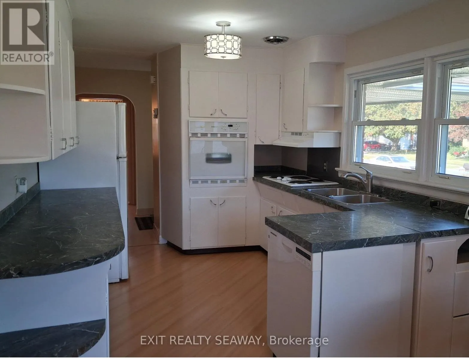 42 SANTA CRUZ DRIVE
