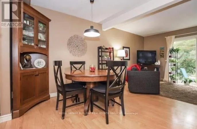 4 - 125 LIVINGSTON AVENUE