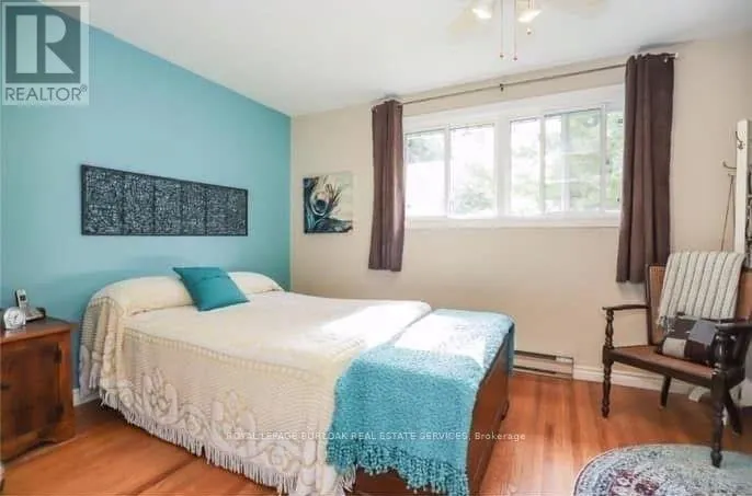 4 - 125 LIVINGSTON AVENUE