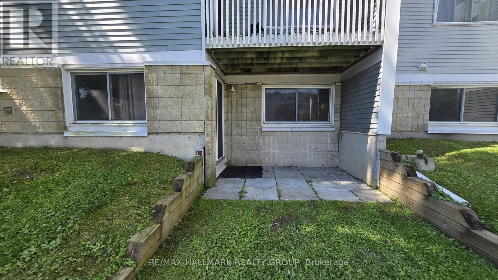 101 - 214 VIEWMOUNT DRIVE
