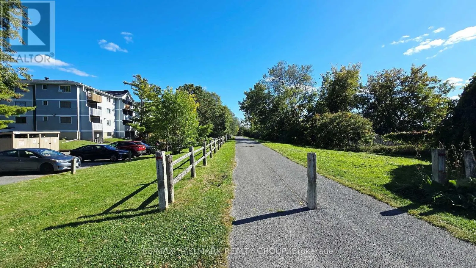 101 - 214 VIEWMOUNT DRIVE