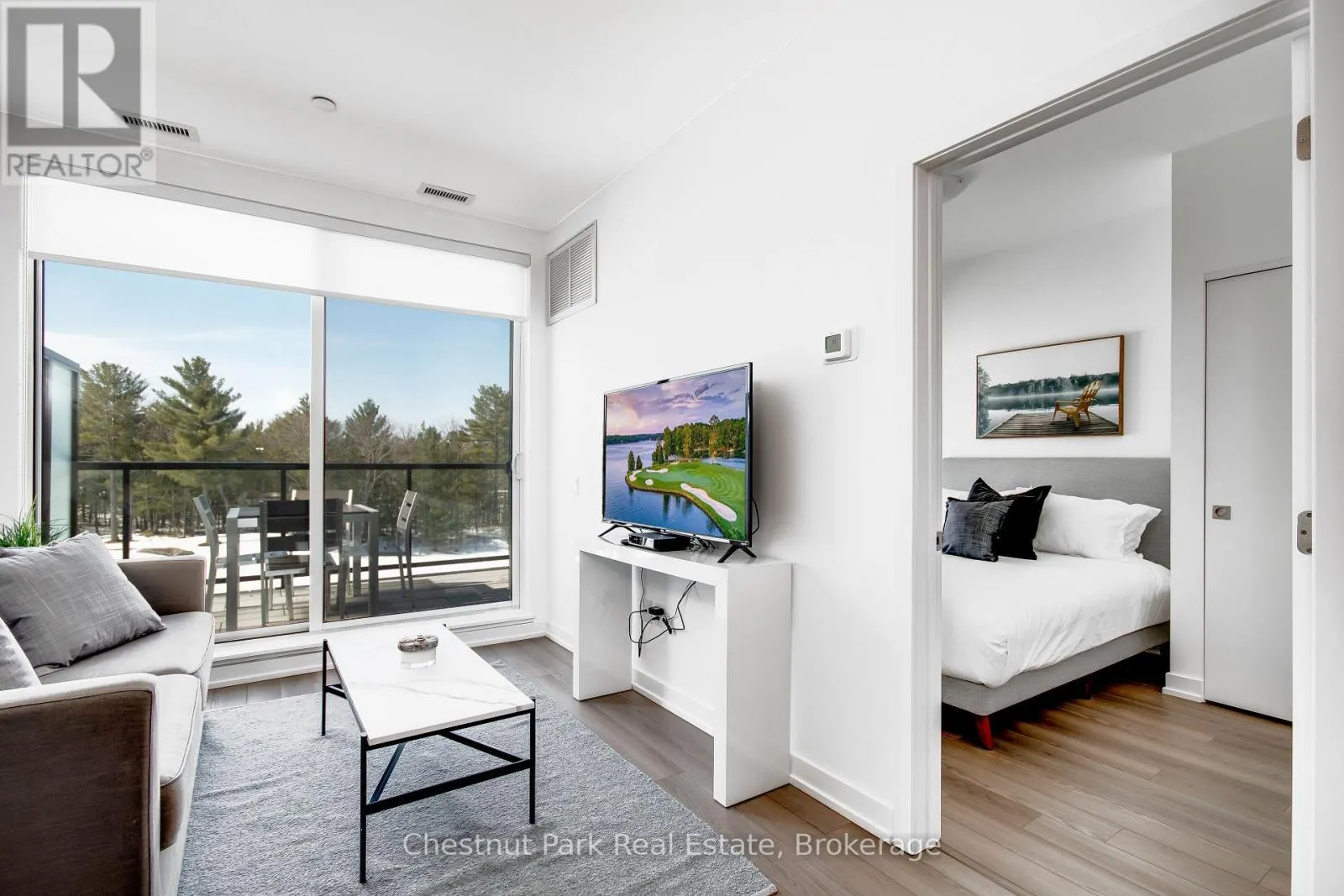404 - 120 CARRICK TRAIL #404