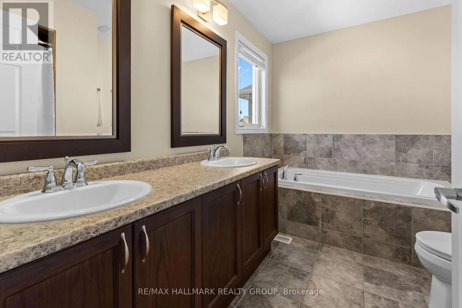223 SERRA RIDGE