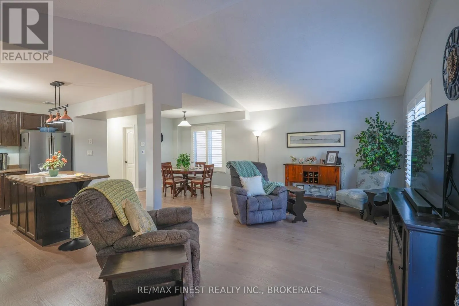 1736 REGINALD BART DRIVE