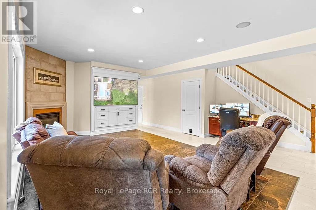 758335 GIRL GUIDE ROAD