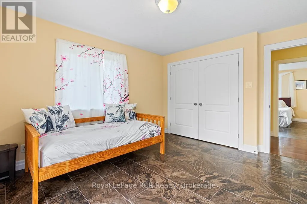 758335 GIRL GUIDE ROAD