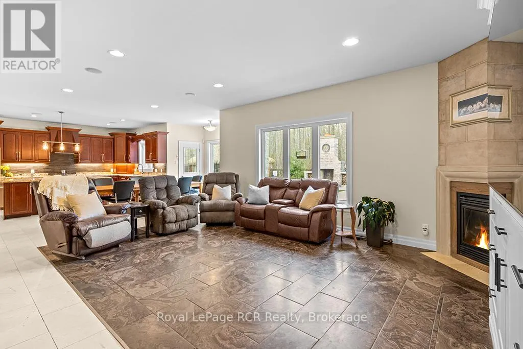 758335 GIRL GUIDE ROAD