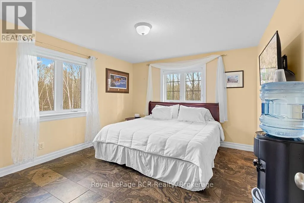 758335 GIRL GUIDE ROAD