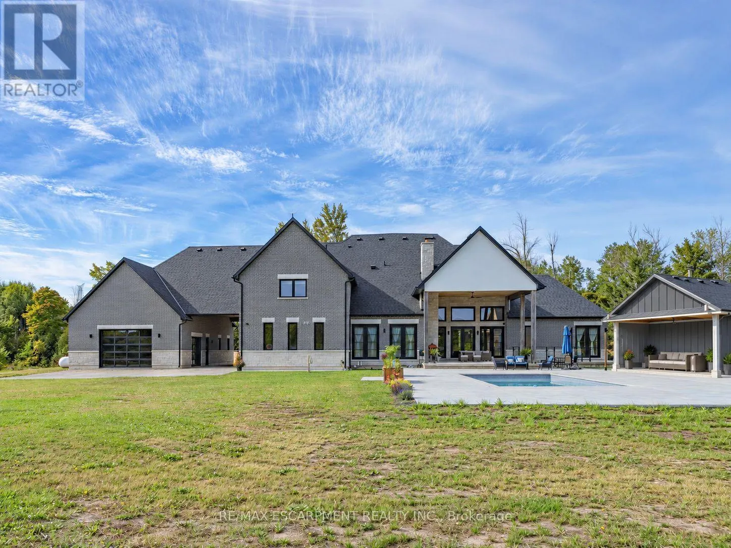 4143 CONCESSION RD 11