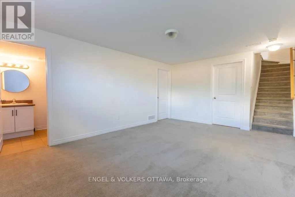 33 MCPHAIL ROAD