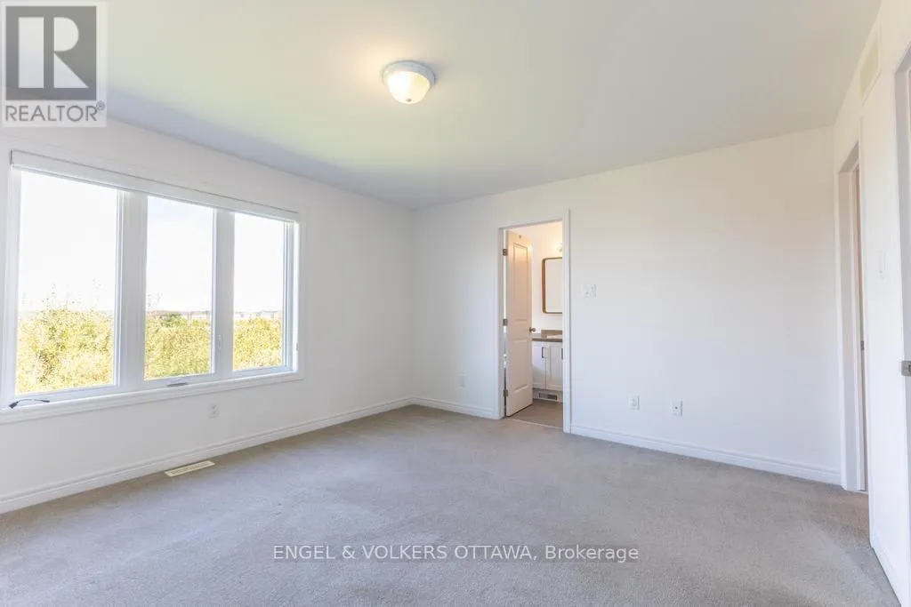 33 MCPHAIL ROAD