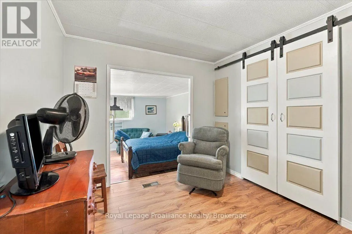 46 BYERS LANE