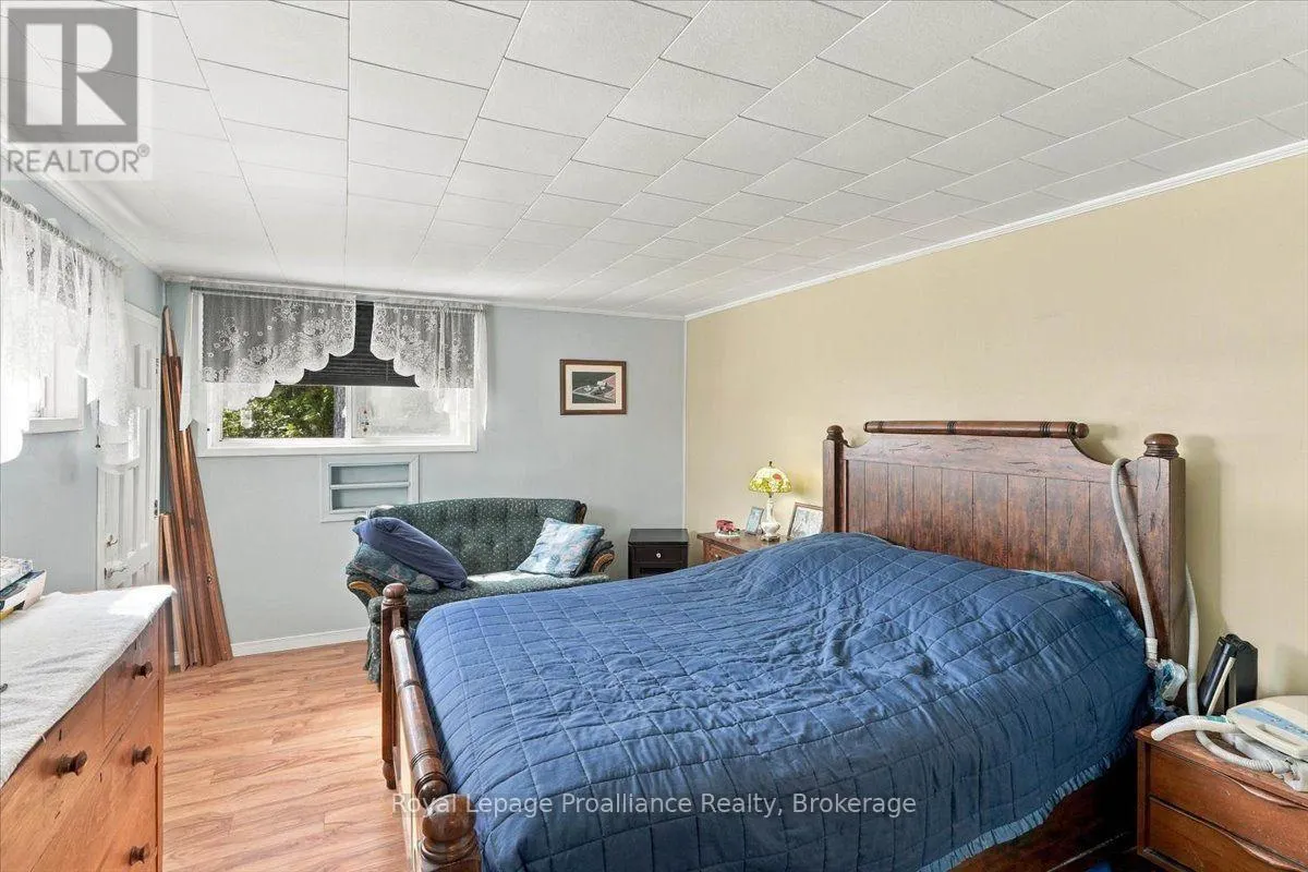 46 BYERS LANE