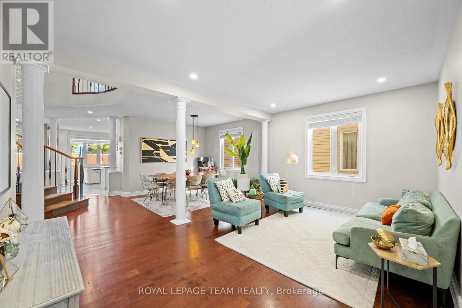 732 LAKEBREEZE CIRCLE