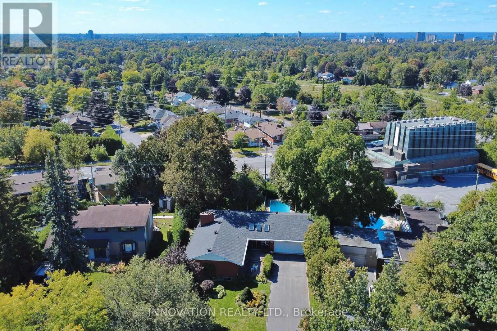 1136 CASTLE HILL CRESCENT