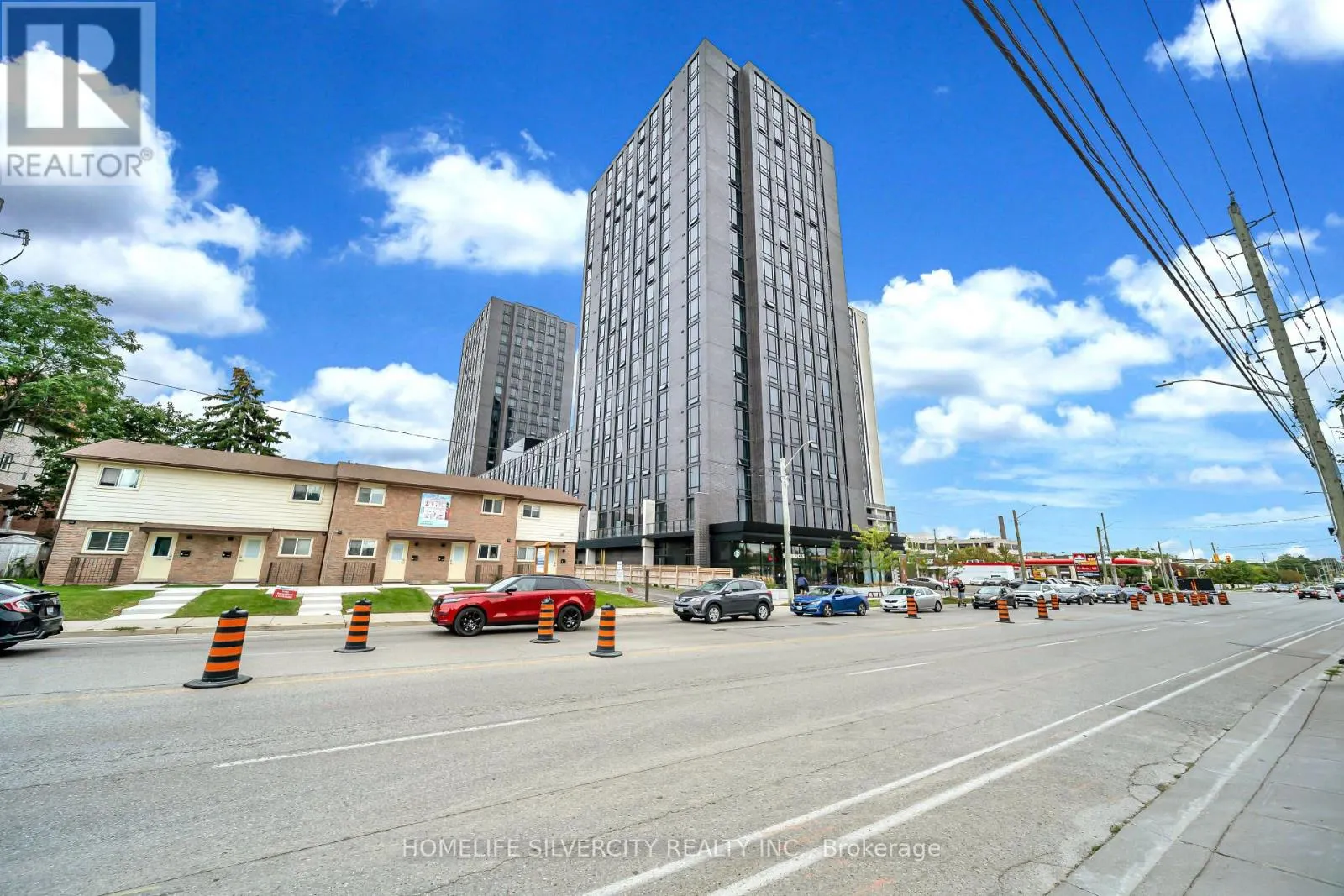 601 - 145 COLUMBIA STREET