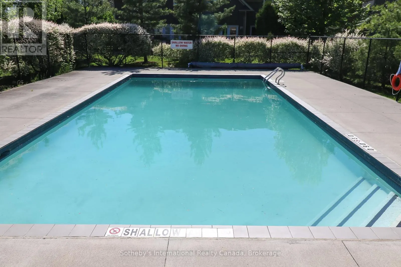 9 MEADOWBROOK LANE