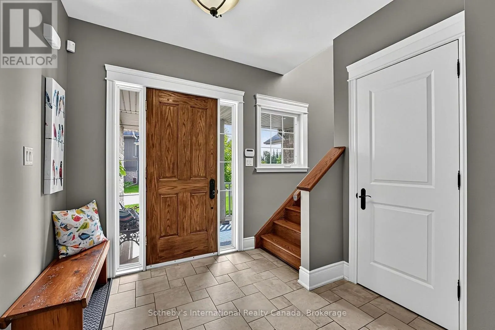 9 MEADOWBROOK LANE