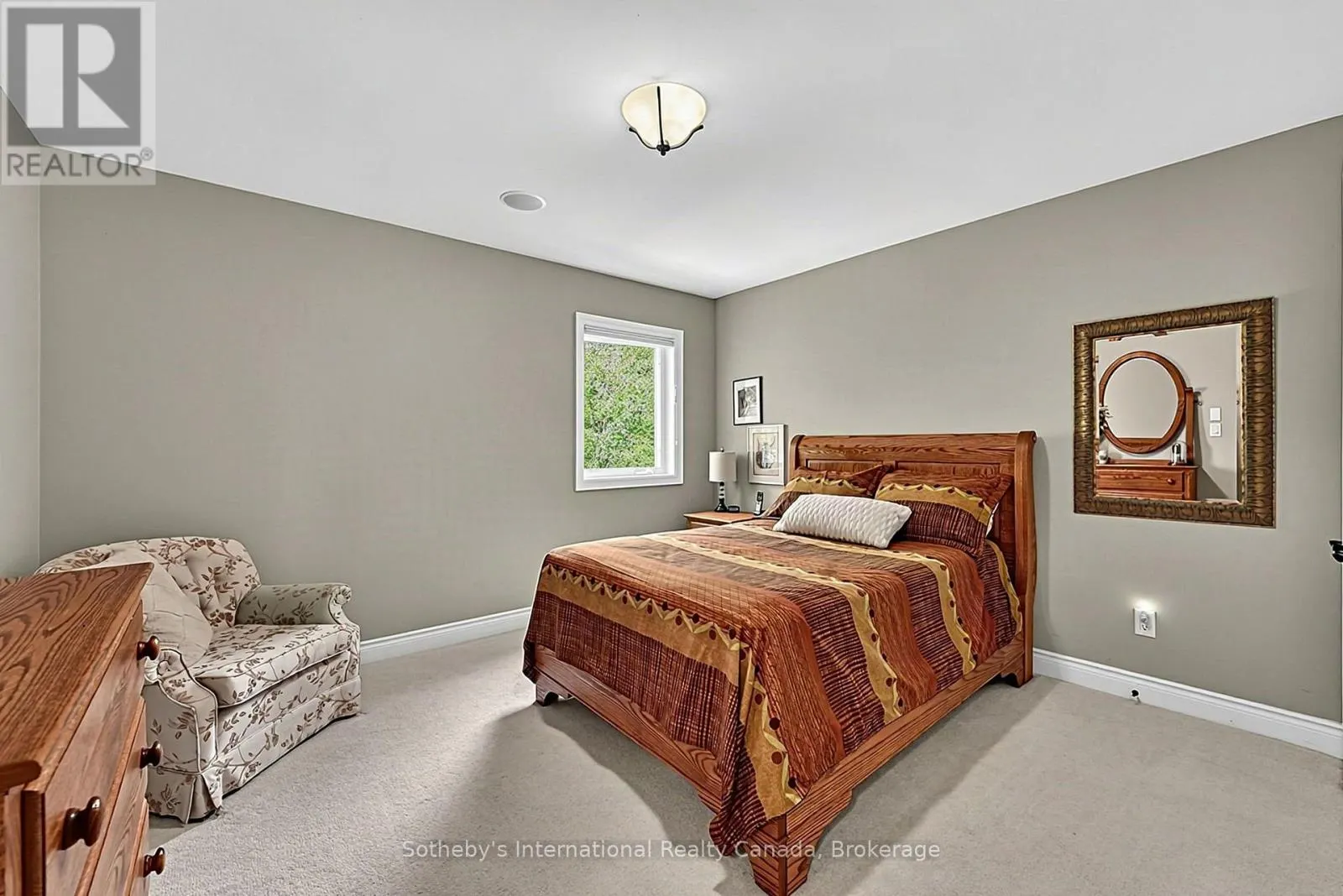 9 MEADOWBROOK LANE
