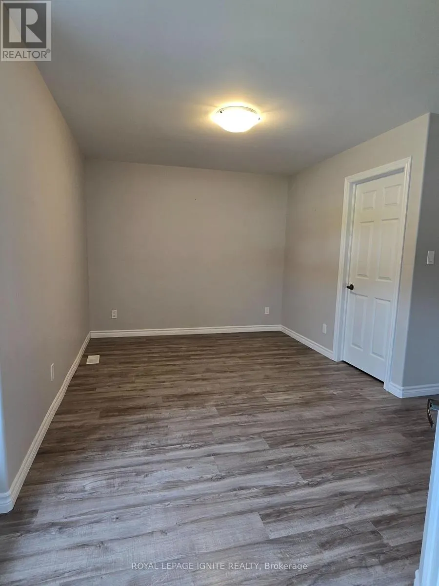 52 COTTONWOOD DRIVE