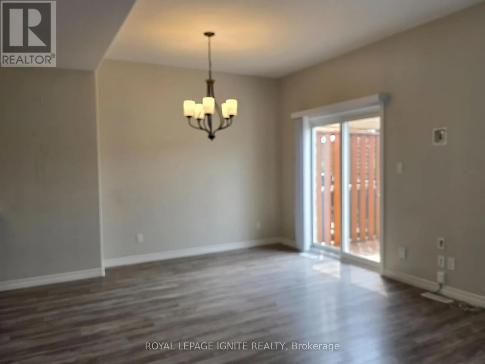52 COTTONWOOD DRIVE