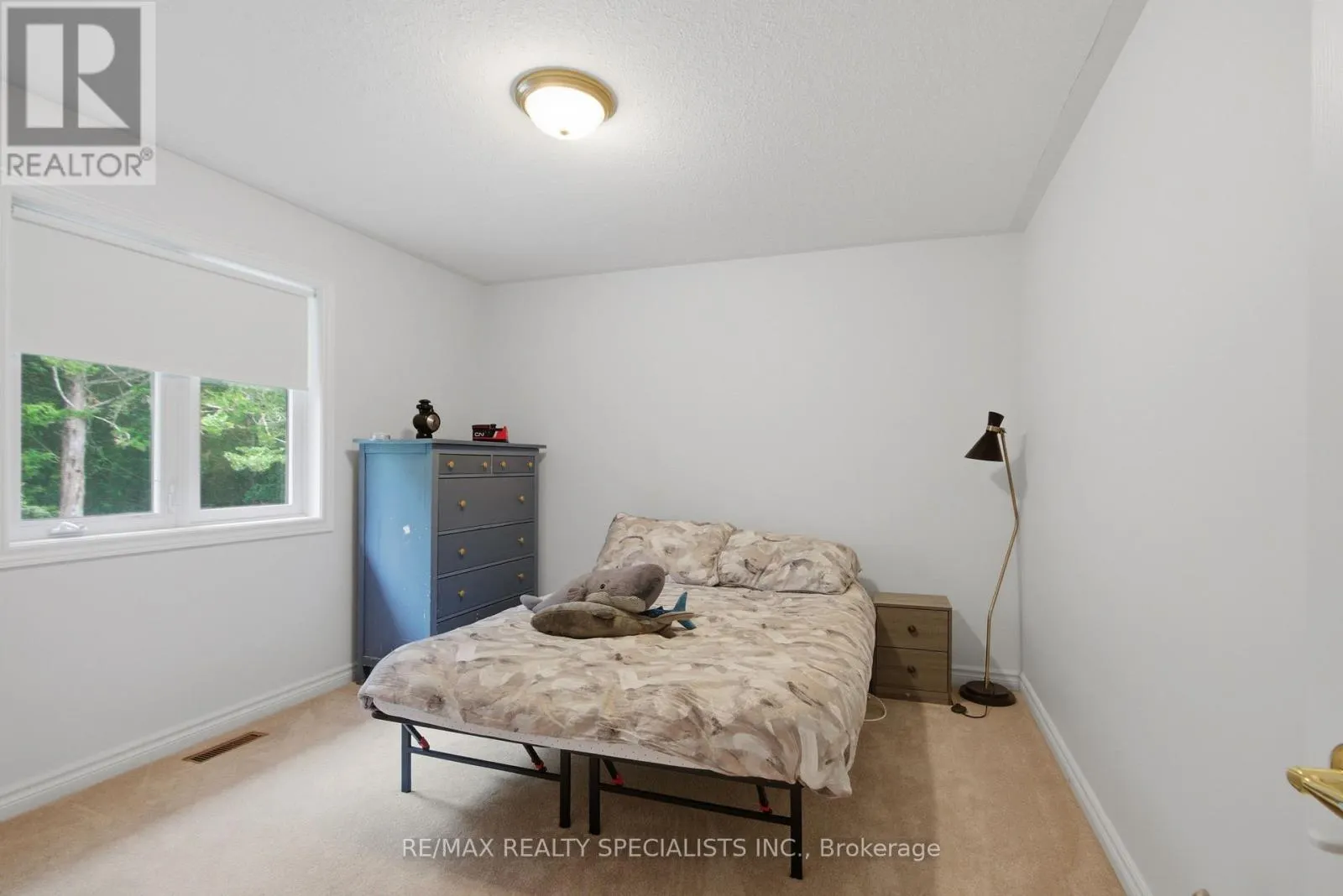 20 STONEGATE CRESCENT